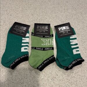PINK Victoria's Secret Green & Teal Ankle Socks - 3 Pack
